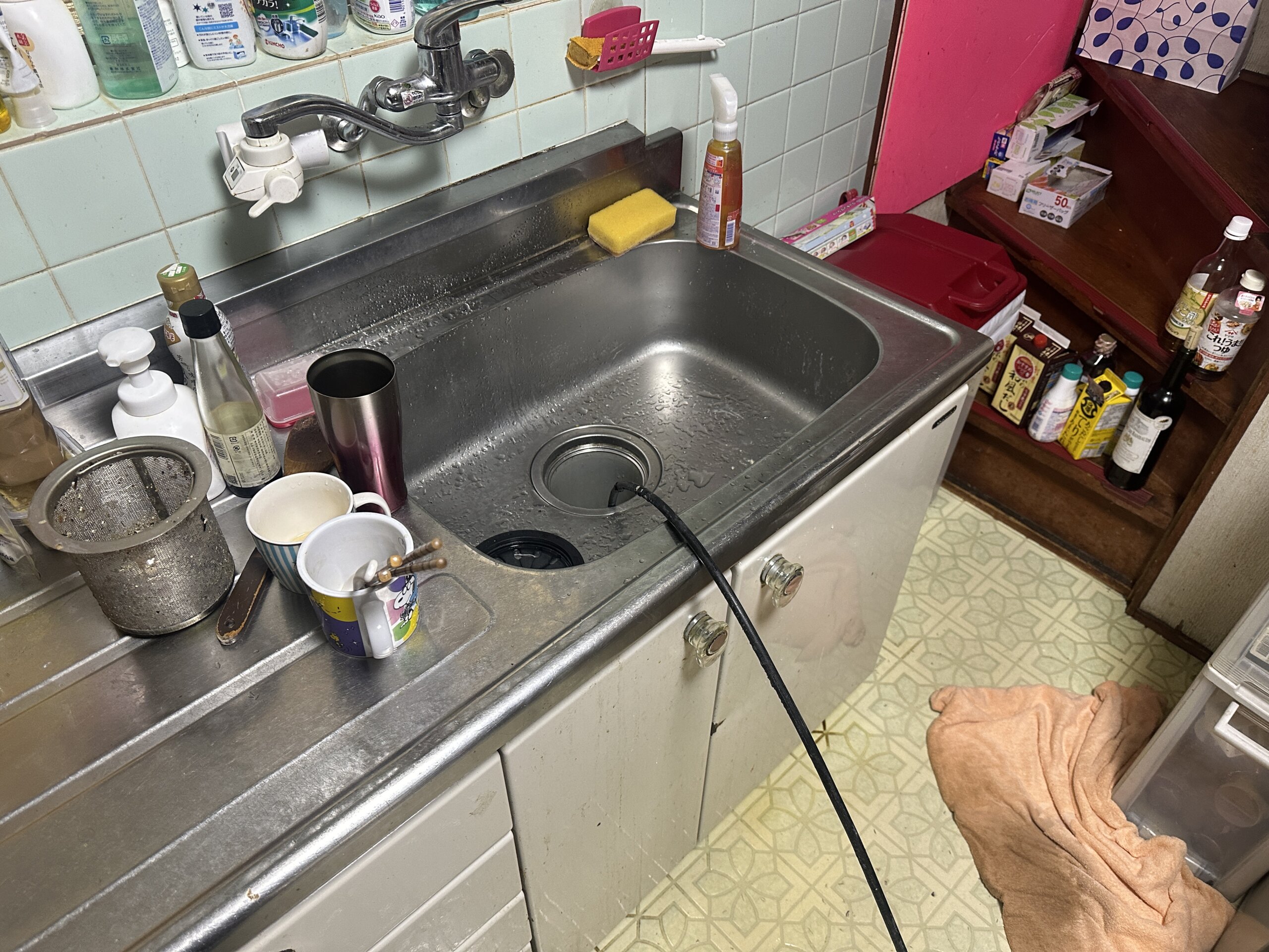 キッチンの排水管のつまりを高圧洗浄で解消